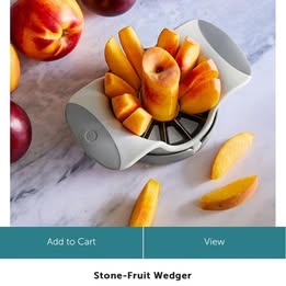 *NEW* Pampered Chef Stone-Fruit Wedger