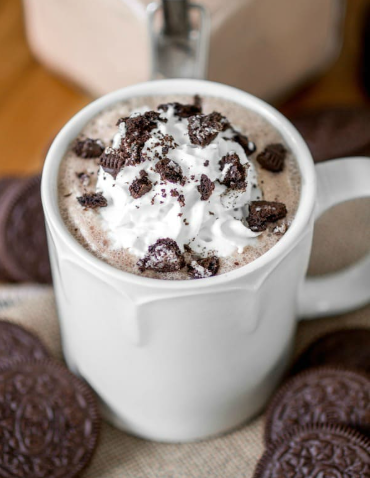 Cookies & Cream Hot Chocolate